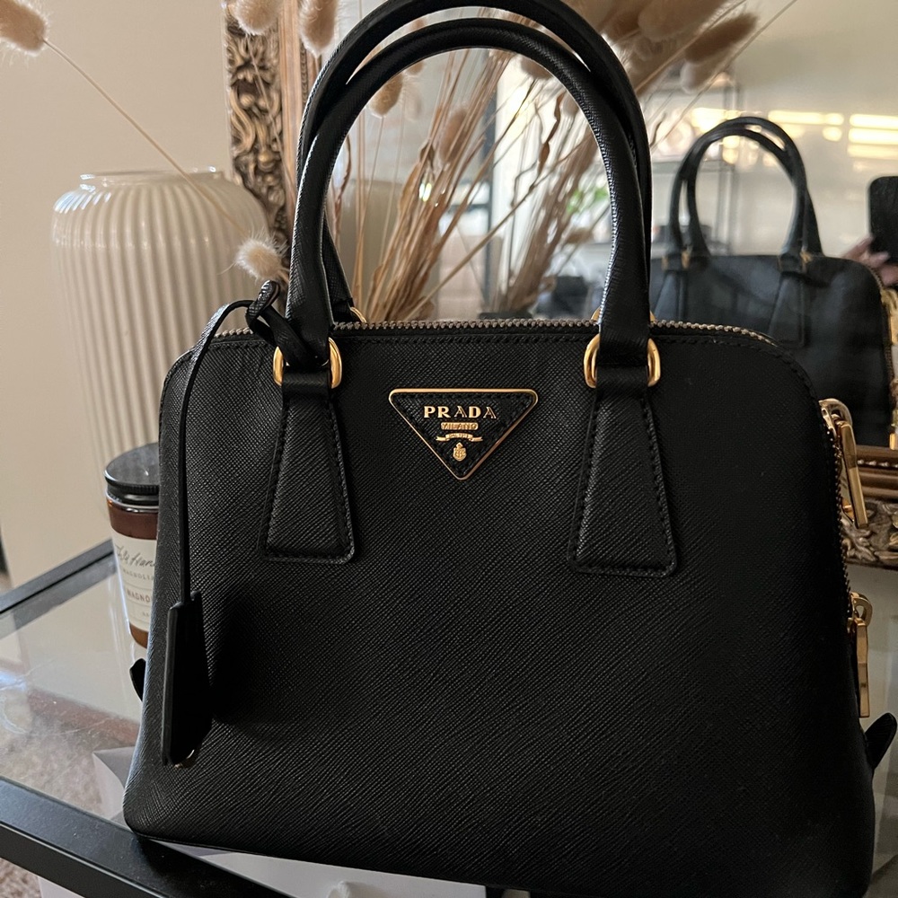 Prada saffiano promenade crossbody small black